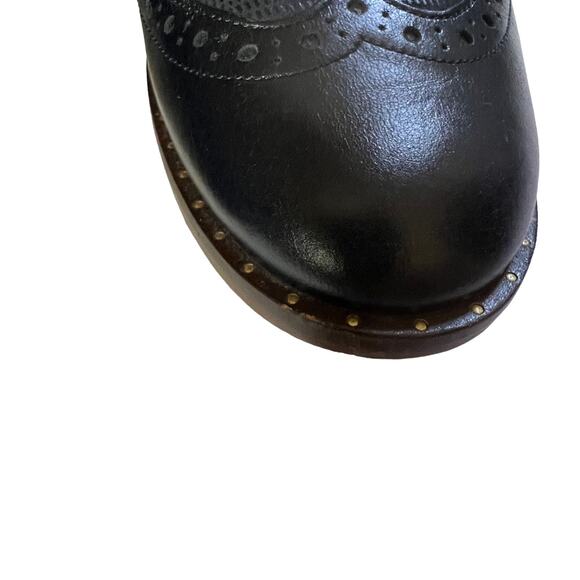 Bocage Carisey Wingtip Oxfords in Marine - Picture 7 of 13